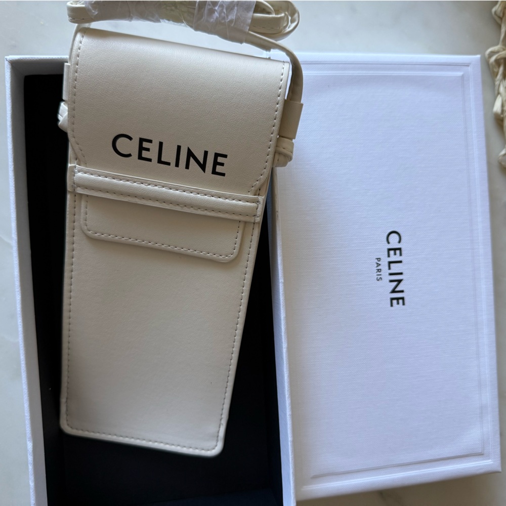 [NEW]Celine White Sunglasses Pouch